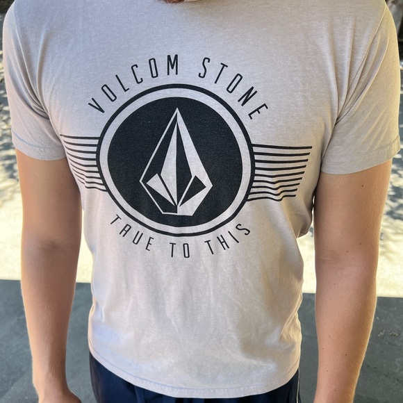 VOLCOM MEN STONE TRUE TO THIS NUDE BEIGE T SHIRT ROCK HARD MOUNTAIN STRIPE TAN M - Picture 9 of 16